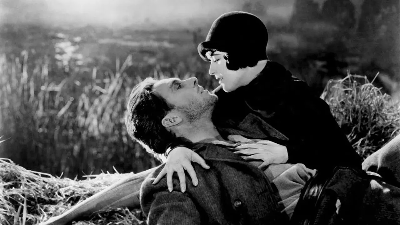 Live Cinema: Sunrise: Film with live music