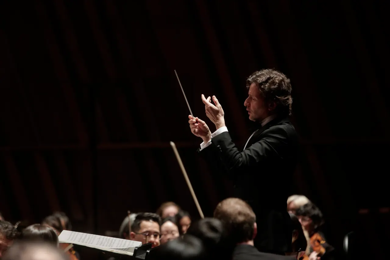 100% Mahler with Gustavo Gimeno: Luxembourg Philharmonic