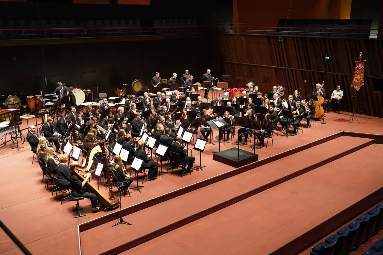 Heemspill community / 4e concours europeen pour orchestres a vent fanfares et brass band