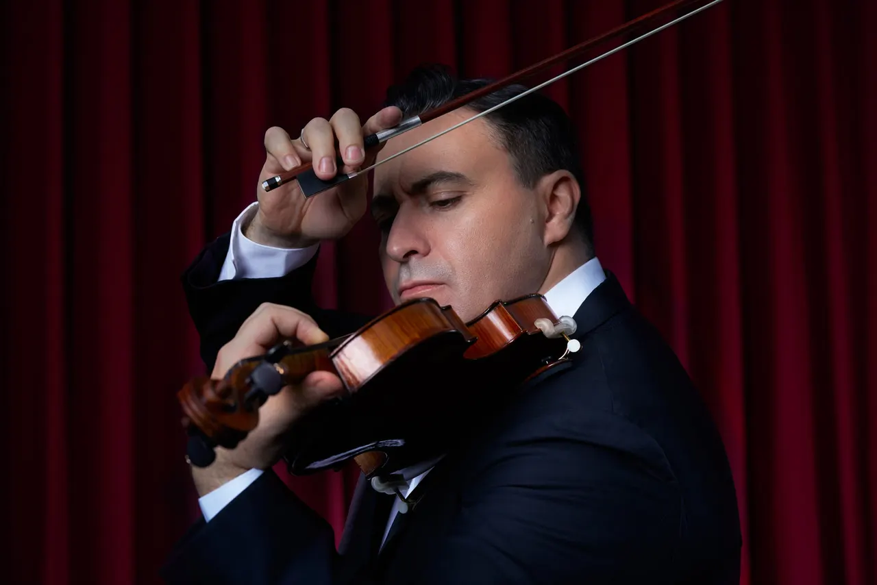 Beethoven & Shostakovich: LSO with Maxim Vengerov